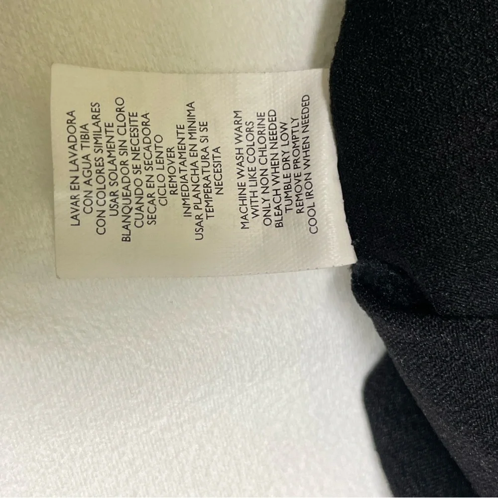 Daisy Fuentes Black Short Sleeve Tee